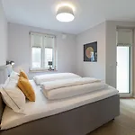 Mitte - 5*