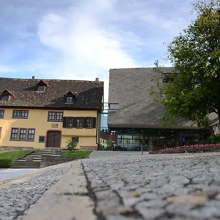 Mitte - 5*