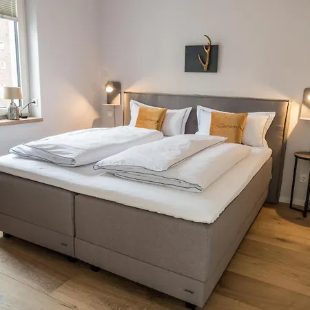 Mitte - 5*